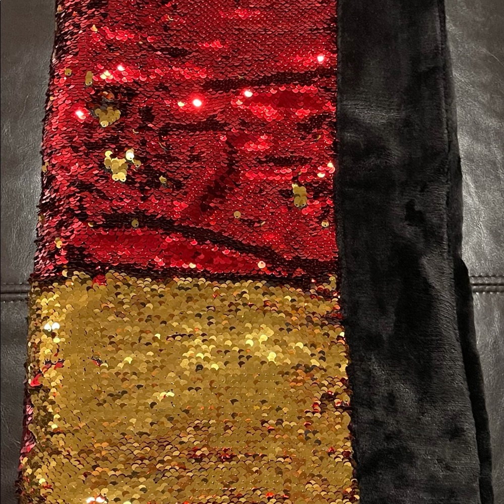Red and gold sequin 50 X 60 throw with velvet edge